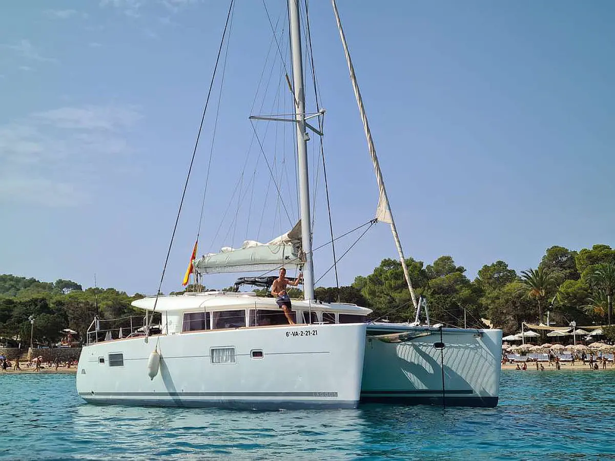 Lagoon 400