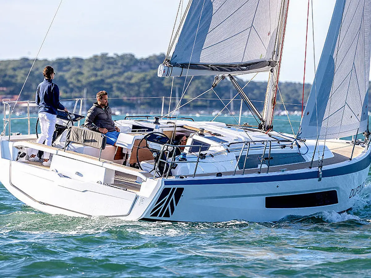 Dufour 37
